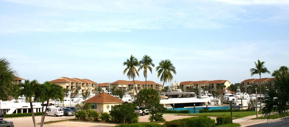 Unit for sale at 901 Seafarer Circle, Jupiter, FL 33477