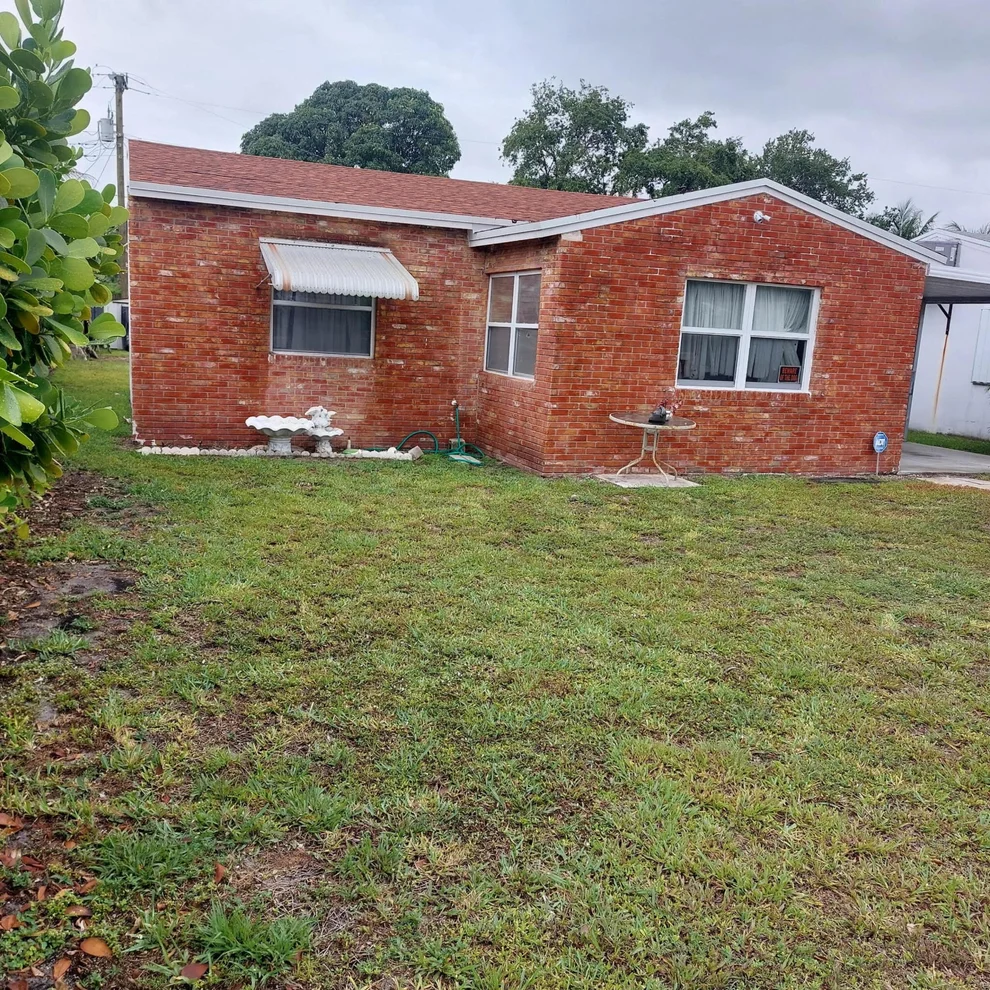 Unit for sale at 2518 Sherman Street, Hollywood, FL 33020