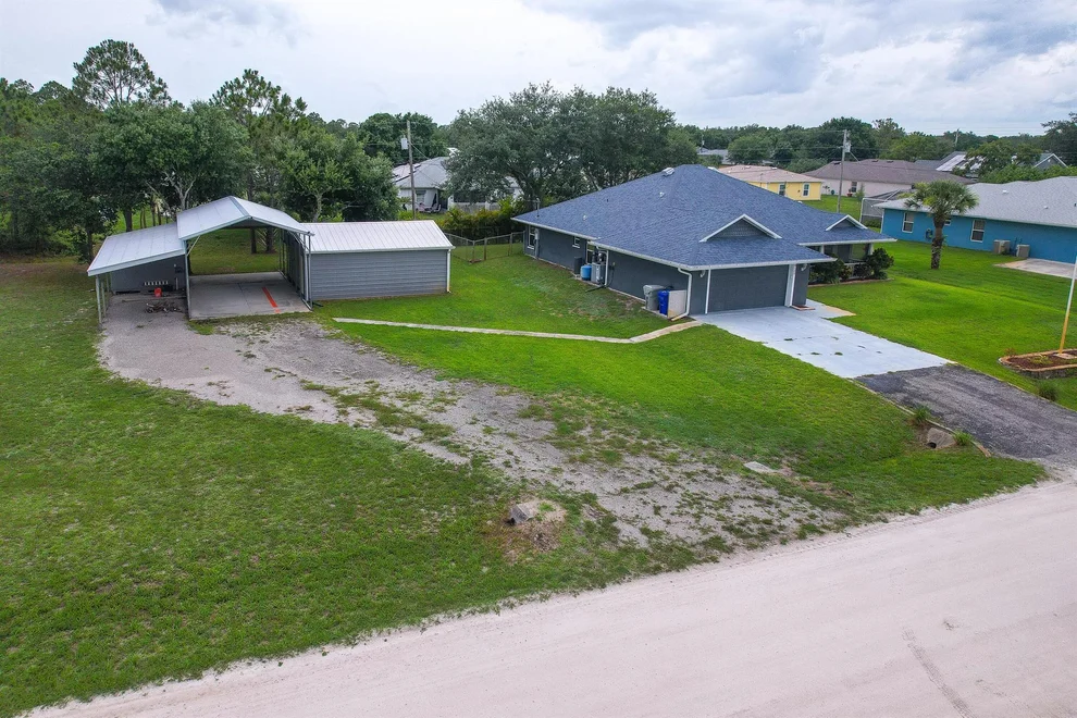Unit for sale at 8185 98th Court, Vero Beach, FL 32967
