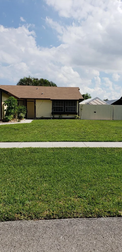 Unit for sale at 5173 El Claro Circle, West Palm Beach, FL 33415