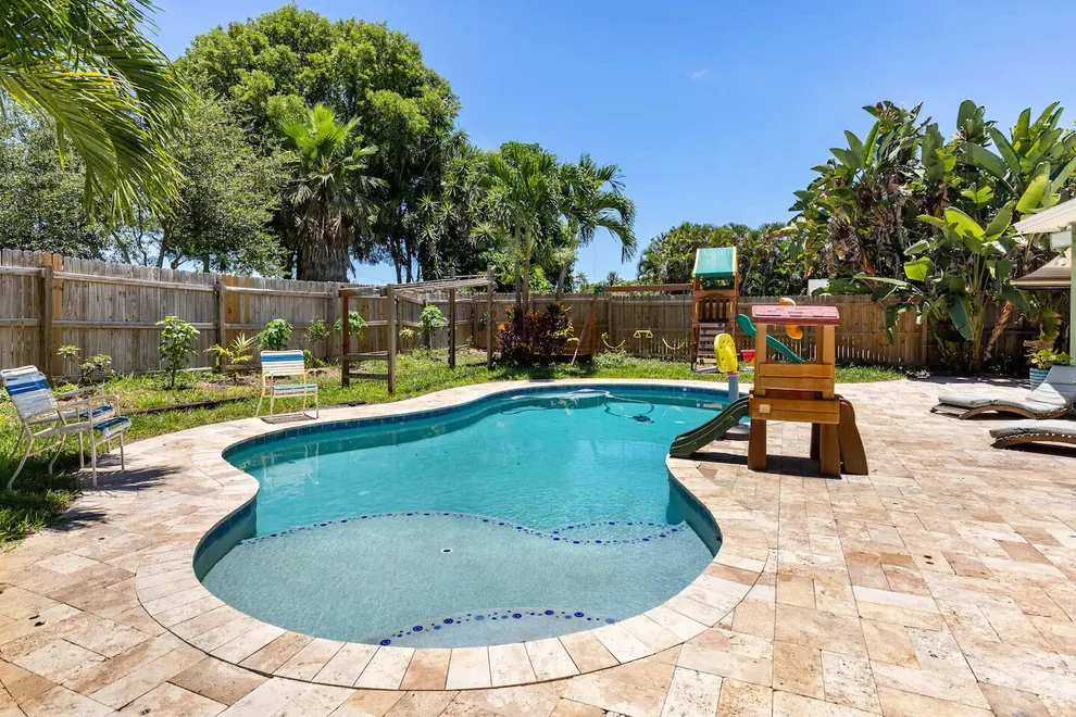 Unit for sale at 6820 Tradewind Way, Lake Worth, FL 33462