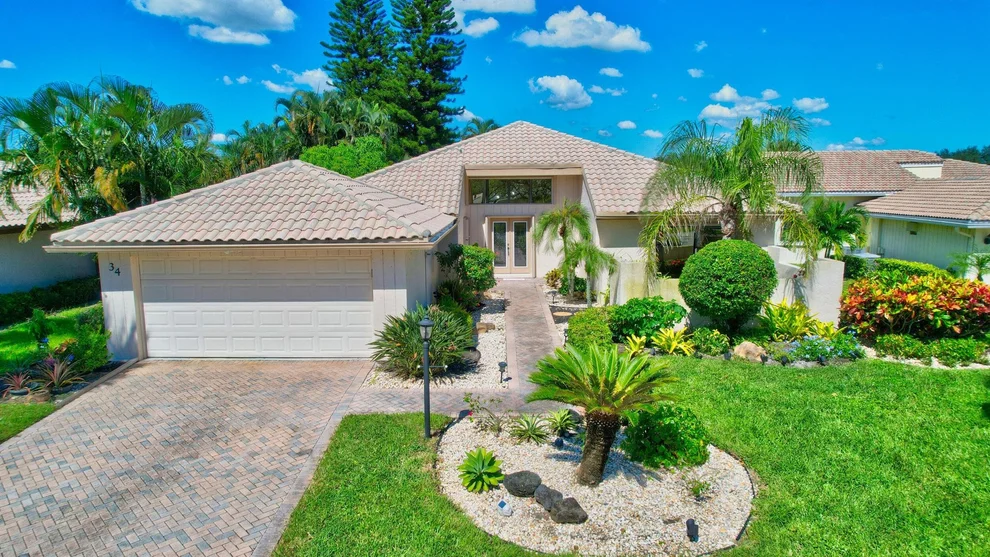 Unit for sale at 34 Woods Lane, Boynton Beach, FL 33436