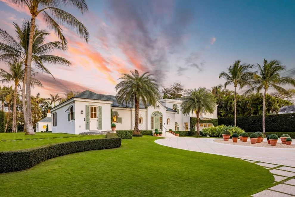 Unit for sale at 710 S County Road, Palm Beach, FL 33480