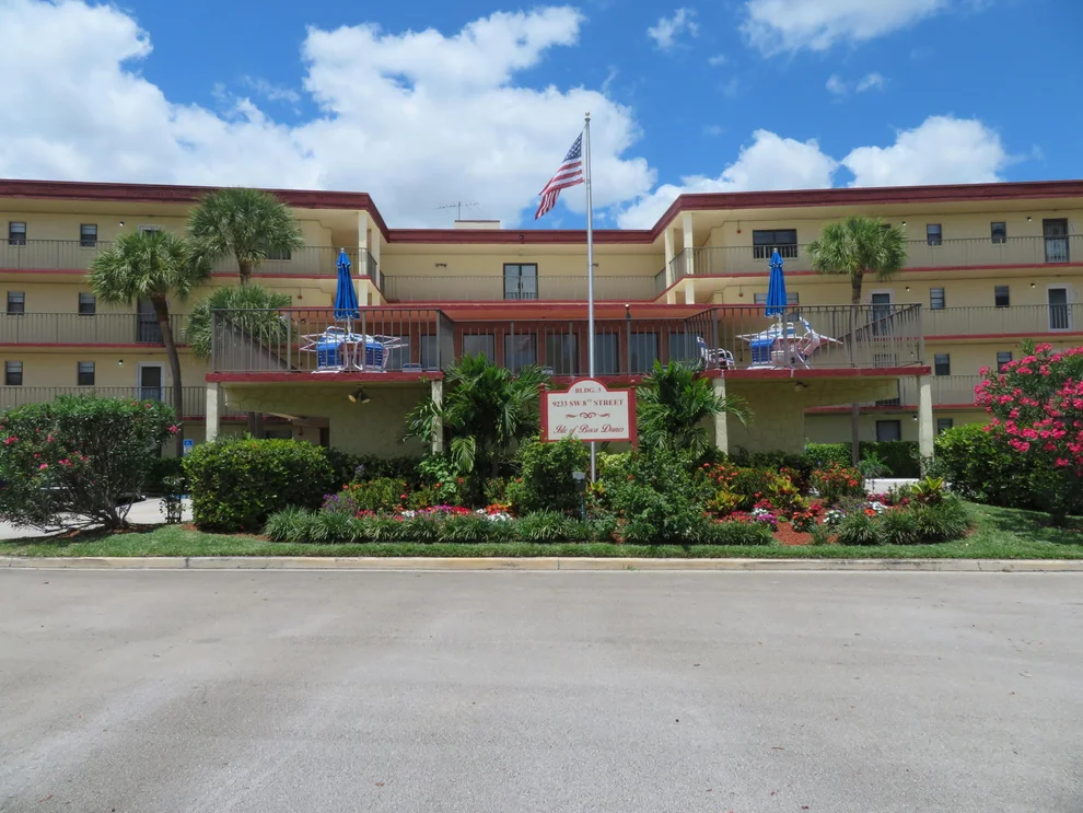 Unit for sale at 9233 SW 8th Street, Boca Raton, FL 33428