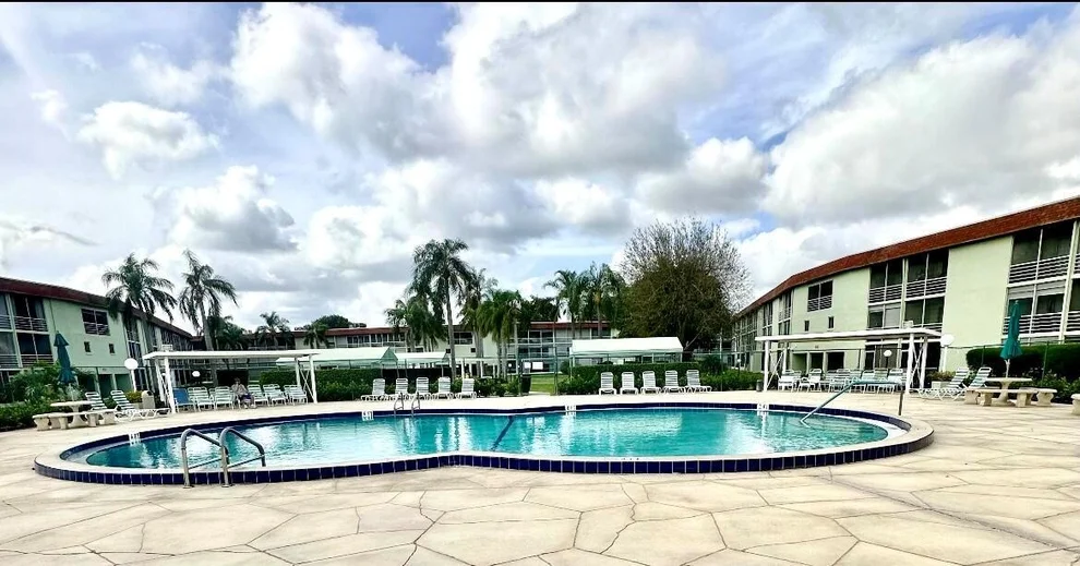 Unit for sale at 3000 Springdale Boulevard, Palm Springs, FL 33461