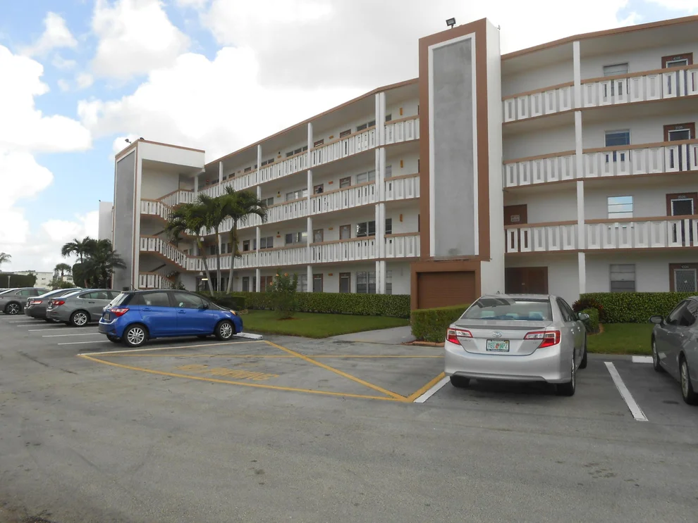 Unit for sale at 1026 Cornwall B, Boca Raton, FL 33434