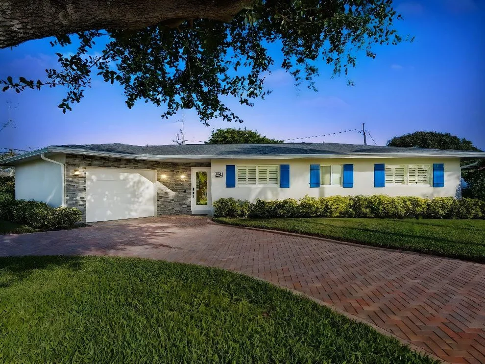 Unit for sale at 7981 Edgewater Drive, West Palm Beach, FL 33406