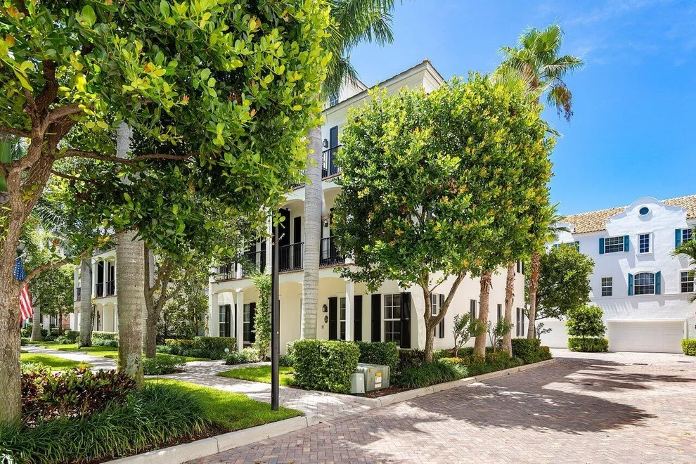 Unit for sale at 142 N Cannery Row Circle, Delray Beach, FL 33444