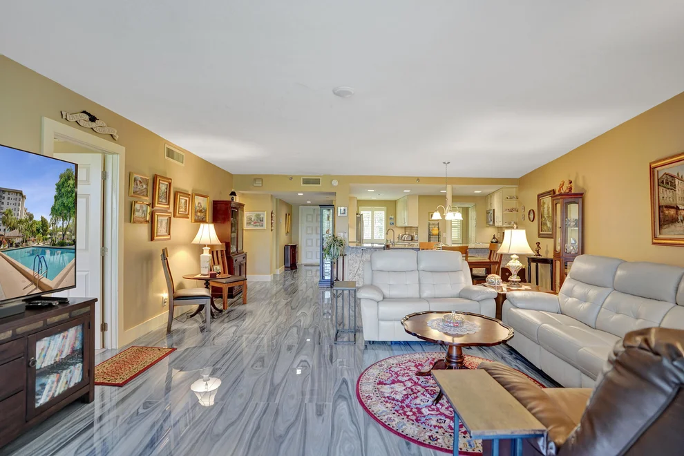 Unit for sale at 3499 Oaks Way, Pompano Beach, FL 33069
