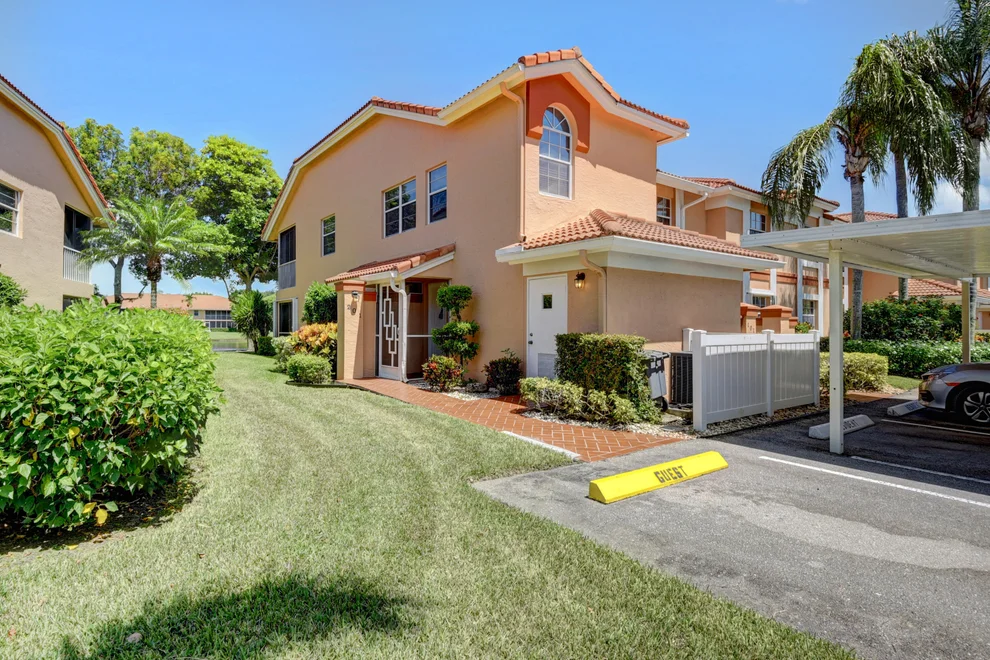 Unit for sale at 9793 Shadybrook Drive, Boynton Beach, FL 33437