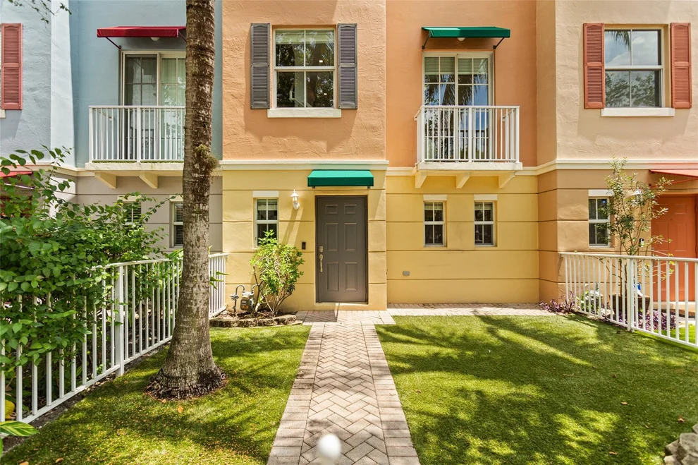 Unit for sale at 530 NE 7th Avenue, Fort Lauderdale, FL 33301