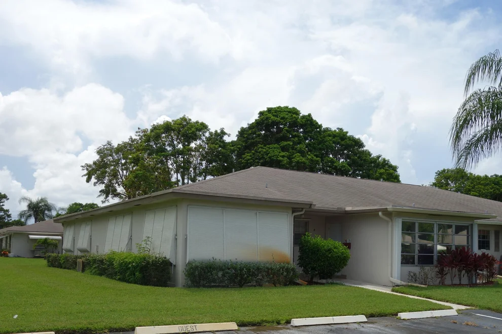 Unit for sale at 1352 SE High Point Way, Delray Beach, FL 33445