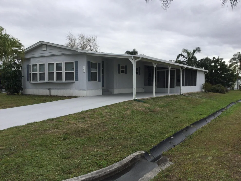 Unit for sale at 260 Camino Del Rio, Port St Lucie, FL 34952
