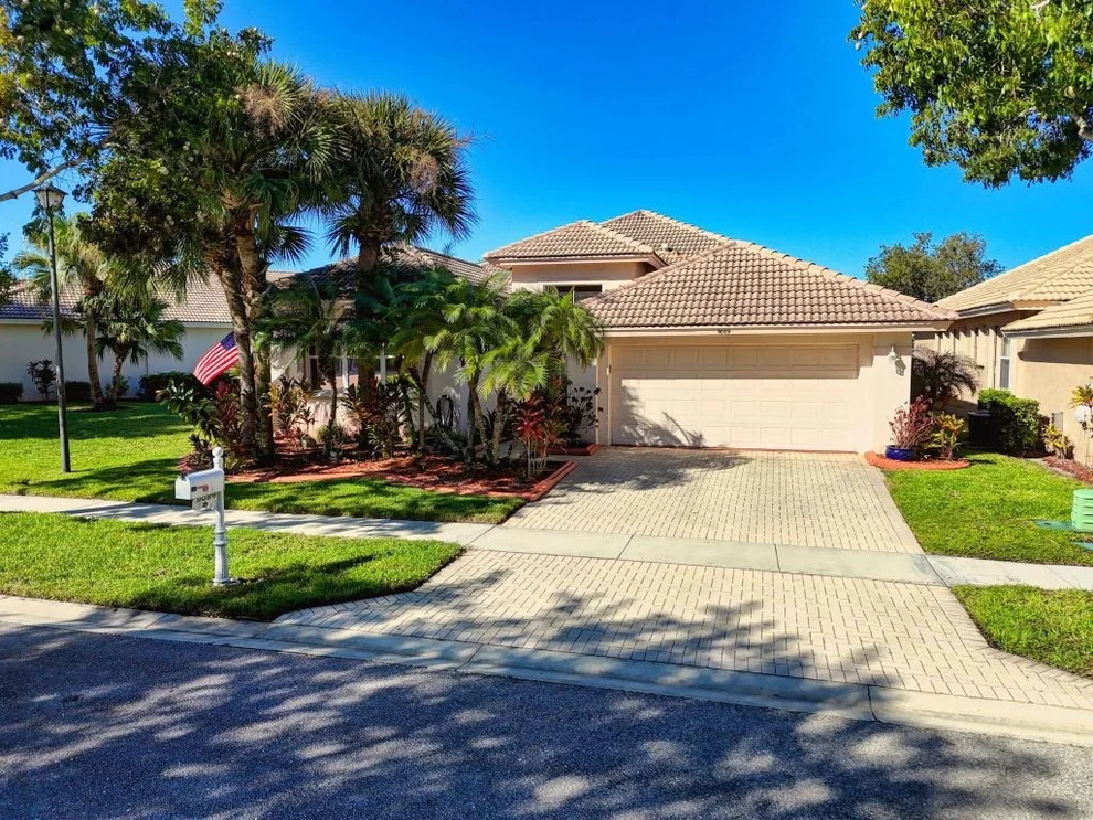 Unit for sale at 9089 Bay Harbour Circle, West Palm Beach, FL 33411