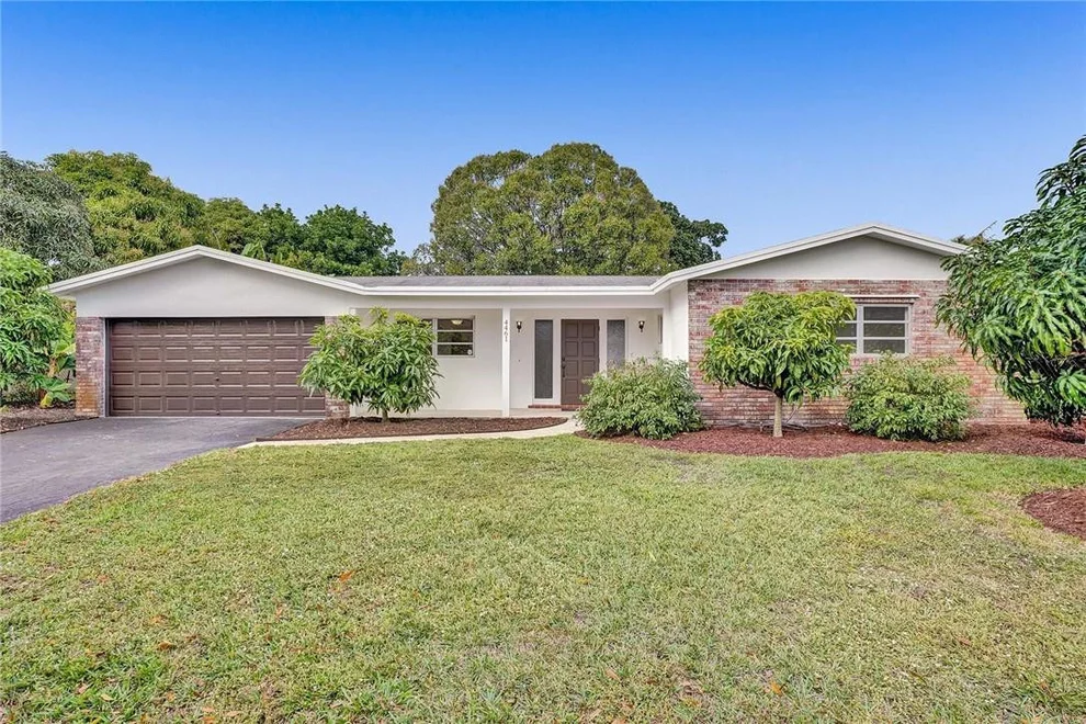 Unit for sale at 4461 Coconut Creek Boulevard, Coconut Creek, FL 33066