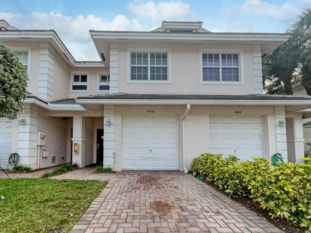Unit for sale at 3018 NW 30th Avenue, Oakland Park, FL 33311