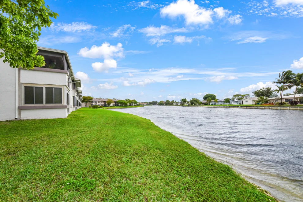 Unit for sale at 9850 W Mcnab Road, Tamarac, FL 33321