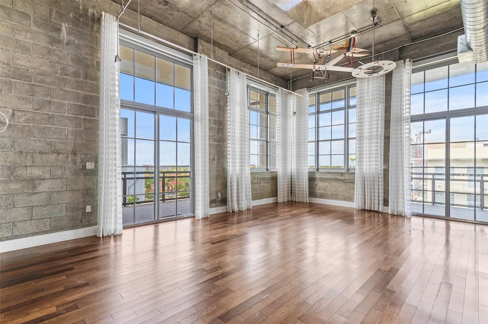 Unit for sale at 410 NW 1st Avenue, Fort Lauderdale, FL 33301
