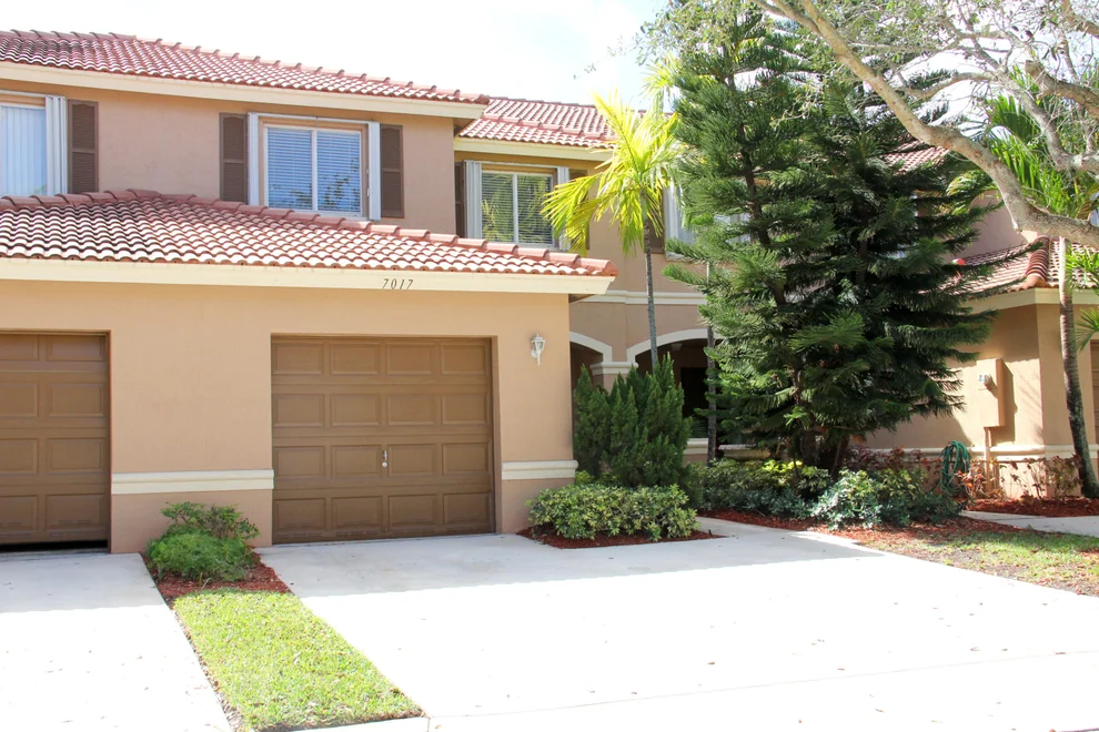 Unit for sale at 7017 Hawks Nest Terrace, Riviera Beach, FL 33407