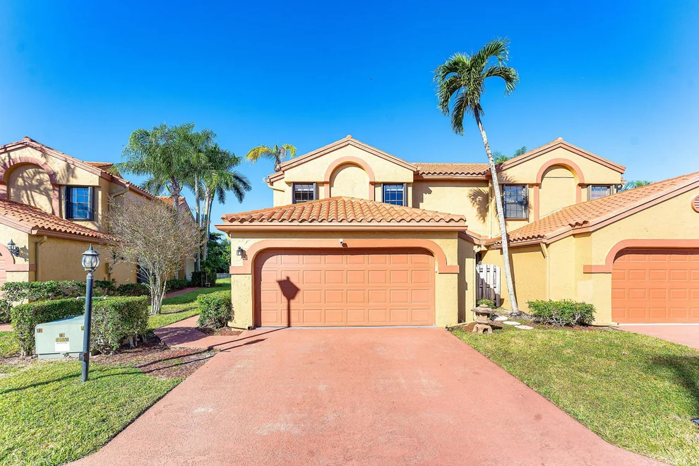 Unit for sale at 19931 Villa Lante Place, Boca Raton, FL 33434