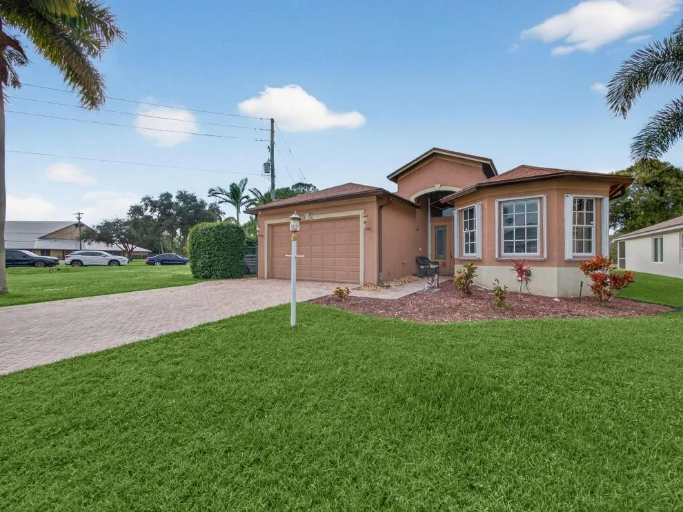 Unit for sale at 8946 SW Fishermans Wharf Drive, Stuart, FL 34997