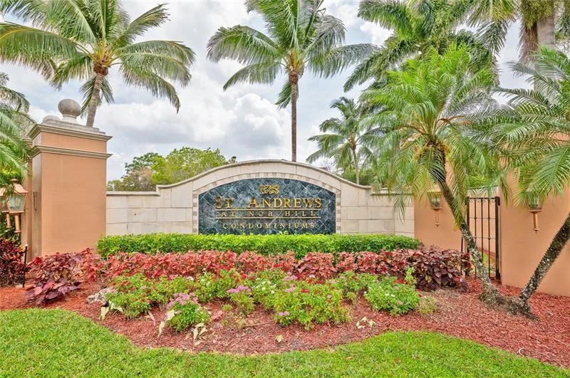 Unit for sale at 8020 N NOB HILL Road, Tamarac, FL 33321