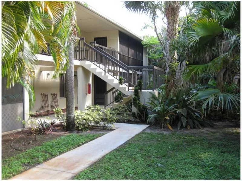 Unit for sale at 6556 Chasewood Drive, Jupiter, FL 33458