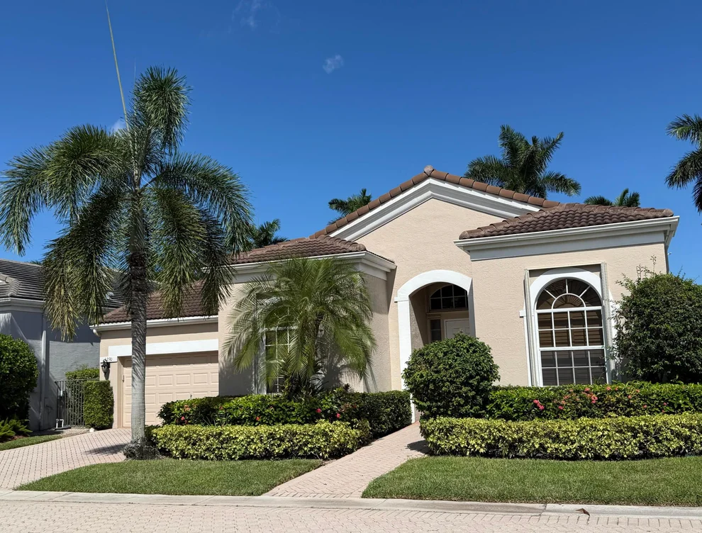 Unit for sale at 6290 NW 42nd Way, Boca Raton, FL 33496