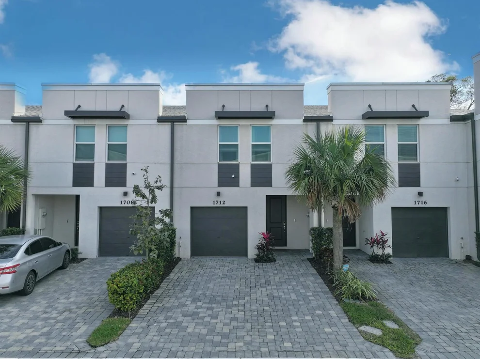 Unit for sale at 1712 Lindley Street, Mangonia Park, FL 33407