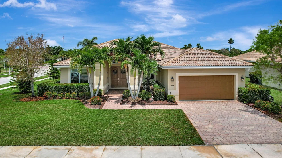Unit for sale at 9387 Silent Oak Circle, West Palm Beach, FL 33411