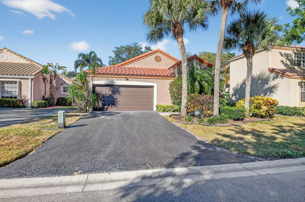 Unit for sale at 6185 NW 77 Place, Parkland, FL 33067