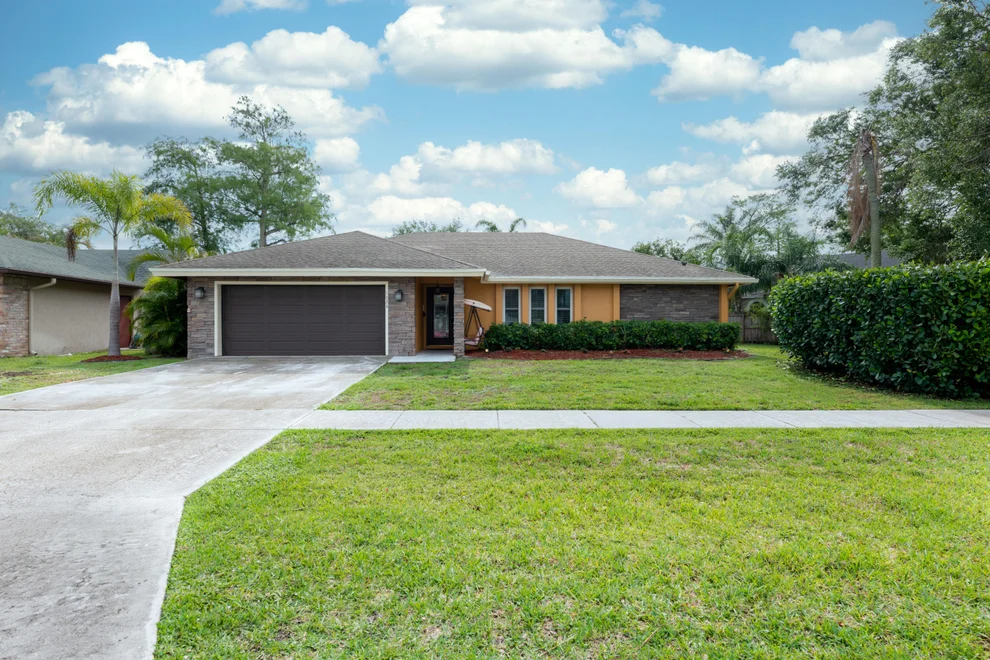 Unit for sale at 1626 Hollyhock Road, Wellington, FL 33414