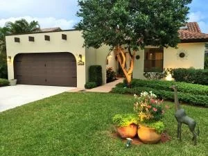 Unit for sale at 7662 Solimar Circle, Boca Raton, FL 33433