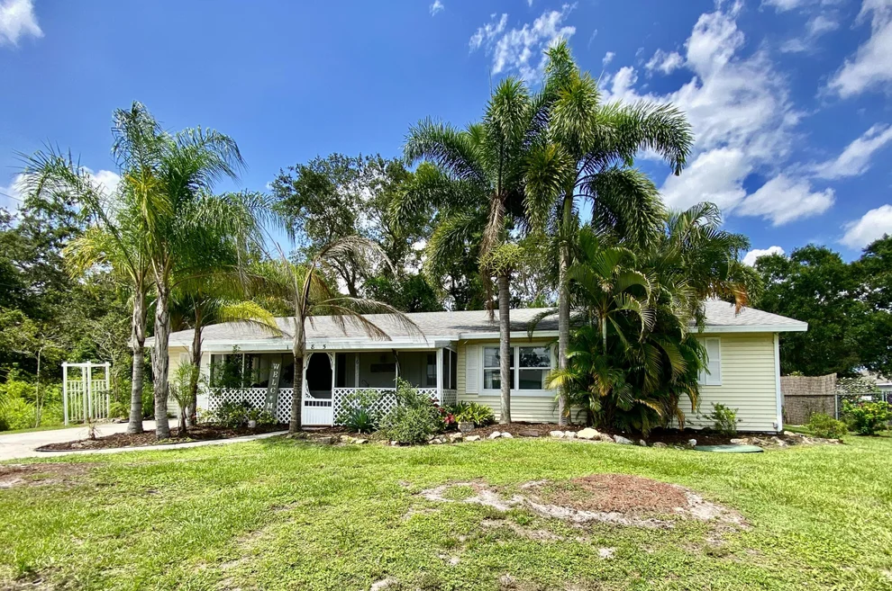 Unit for sale at 1685 SW Cecelia Lane, Port St Lucie, FL 34953
