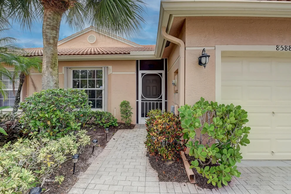 Unit for sale at 8588 Logia Circle, Boynton Beach, FL 33472