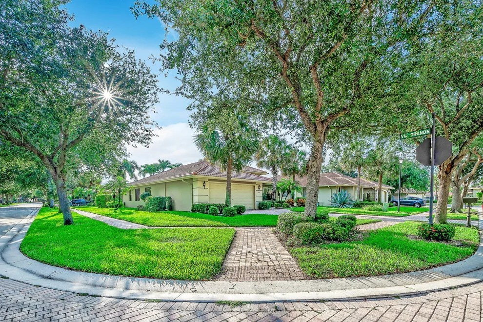 Unit for sale at 11095 Via Siena, Boynton Beach, FL 33437