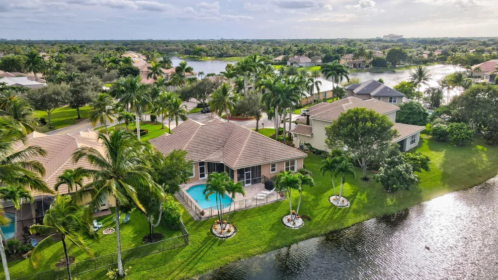 Unit for sale at 6948 NW 110th Lane, Parkland, FL 33076