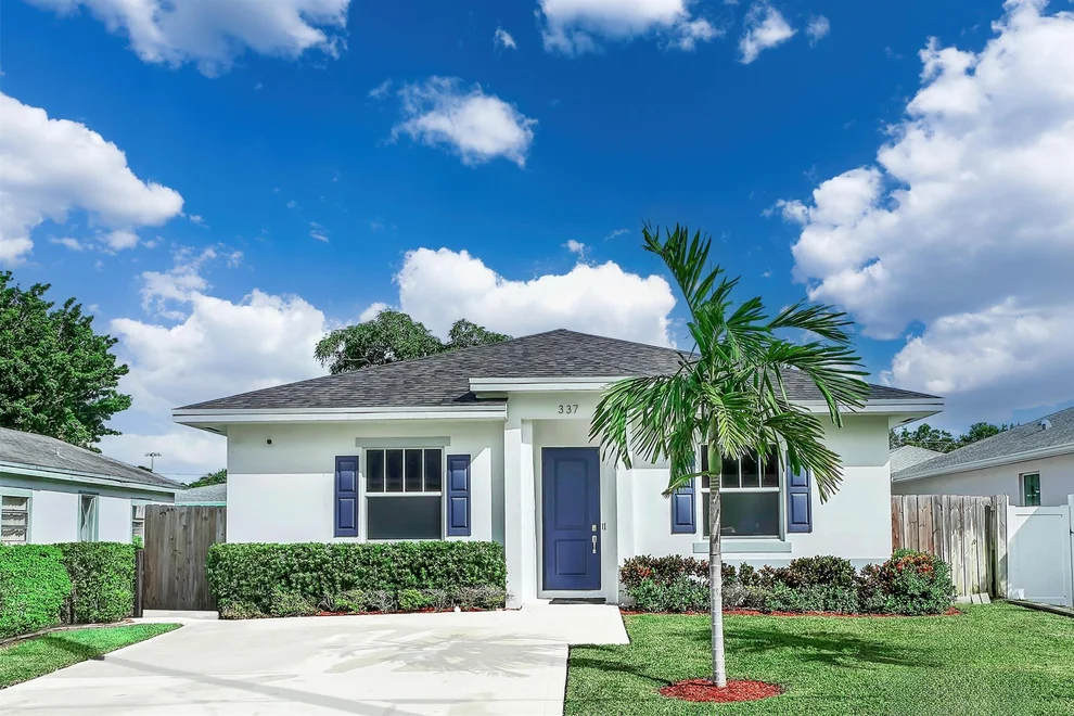 Unit for sale at 337 Oak Alley, Delray Beach, FL 33444