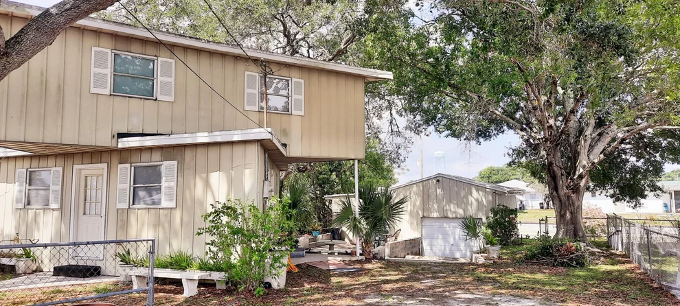 Unit for sale at 1063 5th Street Street, Okeechobee, FL 34974