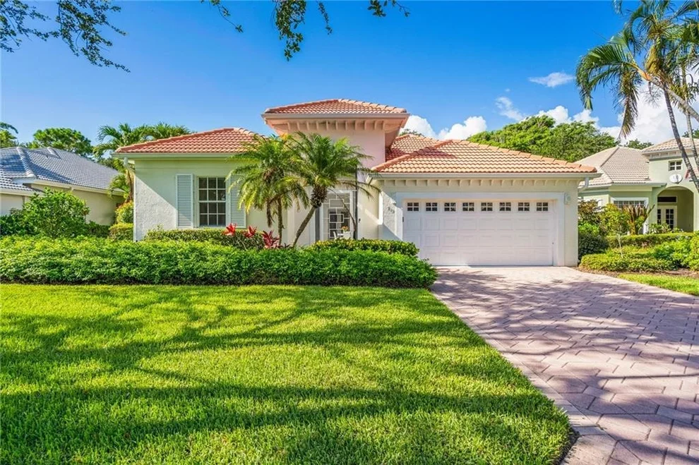 Unit for sale at 919 Island Club Square, Vero Beach, FL 32963