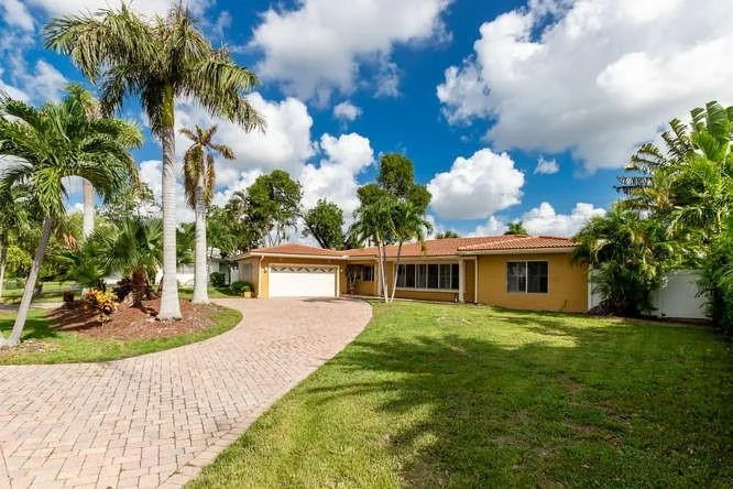 Unit for sale at 2757 NE 34th Street, Fort Lauderdale, FL 33306