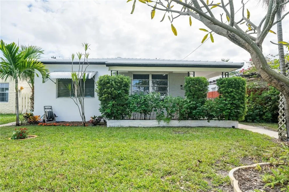 Unit for sale at 1714 Wiley Street, Hollywood, FL 33020