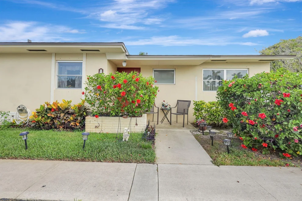 Unit for sale at 2898 Ashley Drive E, West Palm Beach, FL 33415