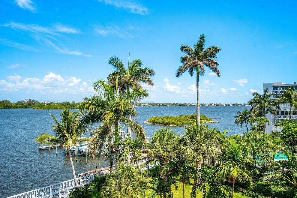Unit for sale at 2505 S Ocean Boulevard, Palm Beach, FL 33480