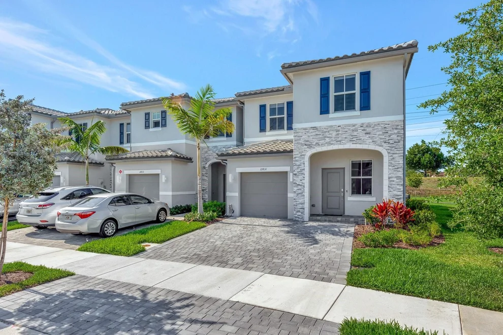 Unit for sale at 11831 NW 47th Manor, Coral Springs, FL 33076
