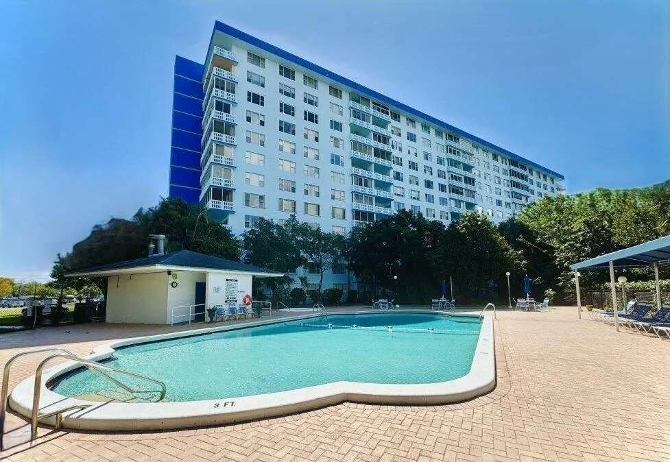 Unit for sale at 4001 Hillcrest Drive, Hollywood, FL 33021