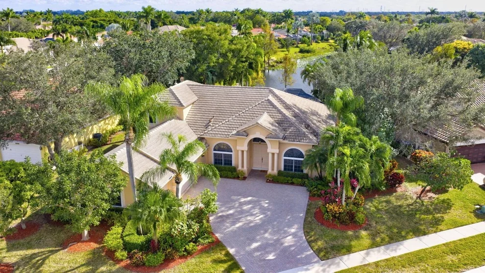Unit for sale at 7405 Brunswick Circle, Boynton Beach, FL 33472