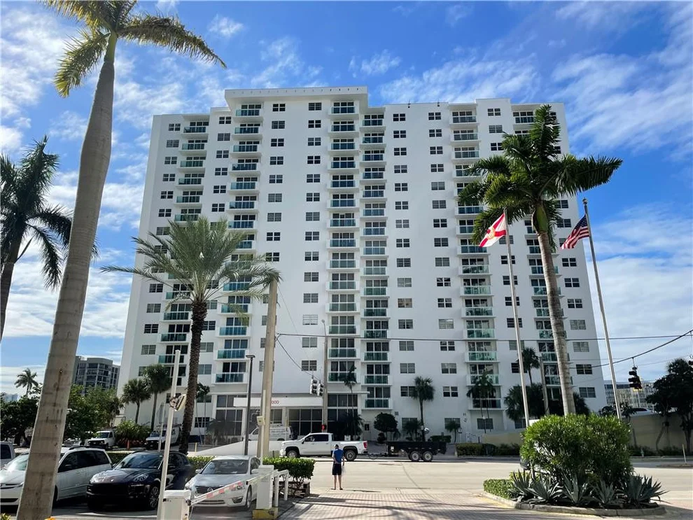 Unit for sale at 3000 S Ocean, Hollywood, FL 33019