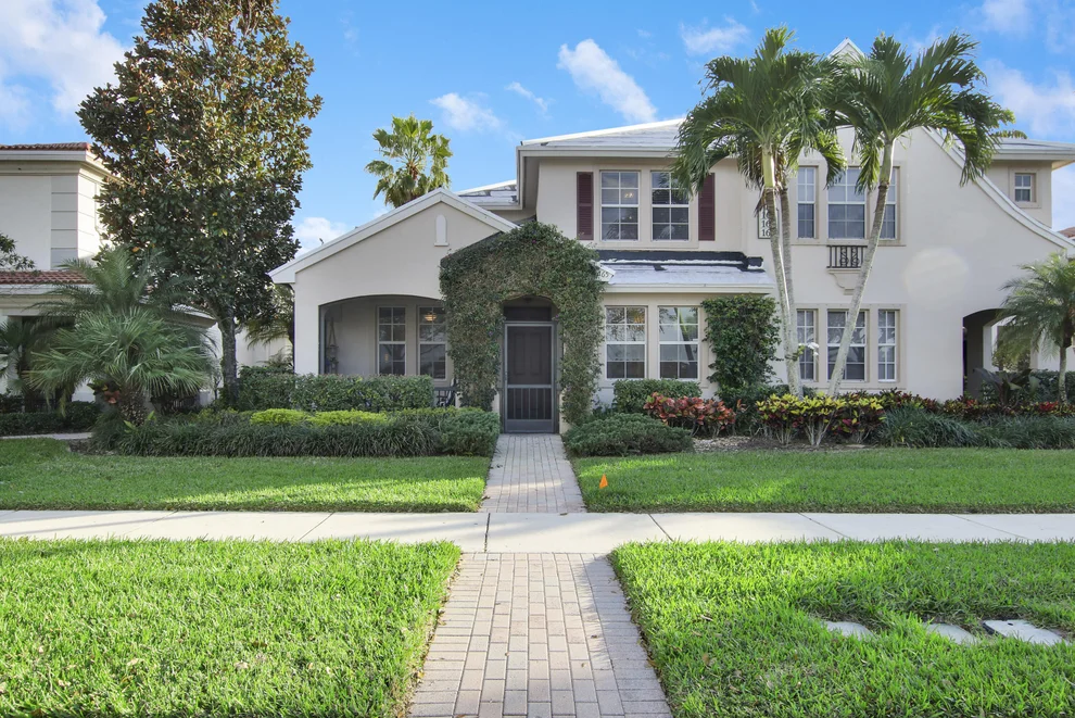 Unit for sale at 165 Evergrene Parkway, Palm Beach Gardens, FL 33410