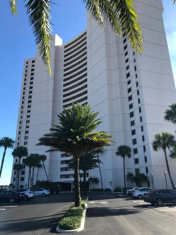 Unit for sale at 5200 N Flagler Drive, West Palm Beach, FL 33407